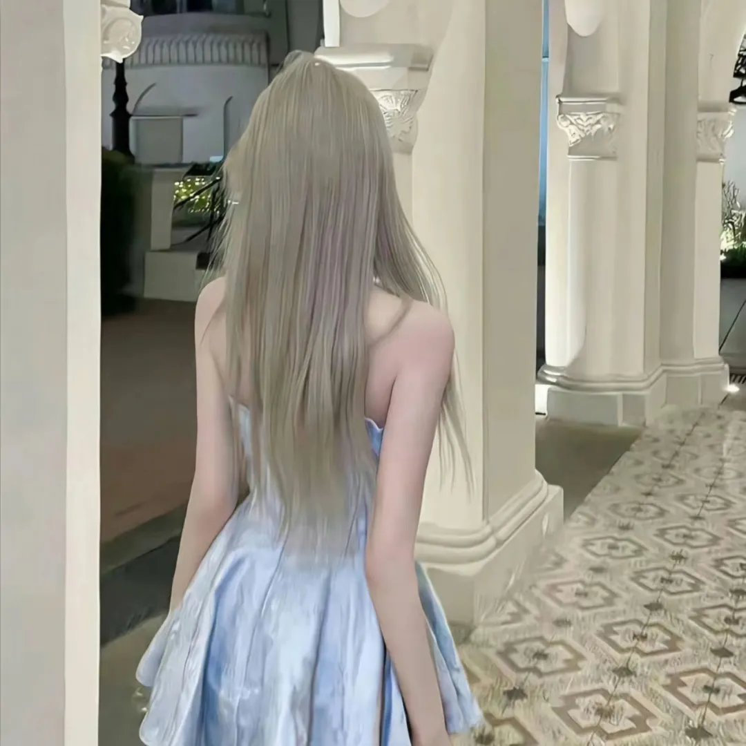 公司里的小小前辈